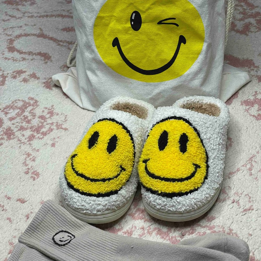 Altar'd State Smiley Face Slippers
